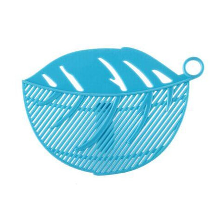 Multifunctional leaf shape fruit, vegetable and noodle plastic filter